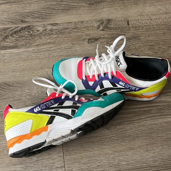 ASICS GEL-LYTE V - Picture 1 of 4
